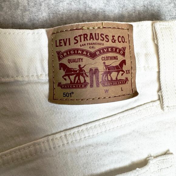 Levi’s 501 Cut Off Shorts Women’s XL Off White Button Fly Boho Festival Beach - Picture 3 of 11